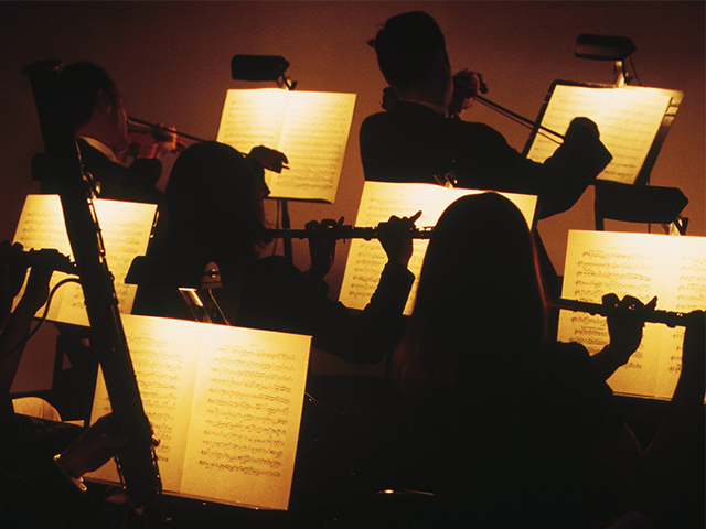 Yaşlı İnsanların Müzik Temalarını İyi Düzeyde Hatırladığını Gösteren Orkestra Deneyi