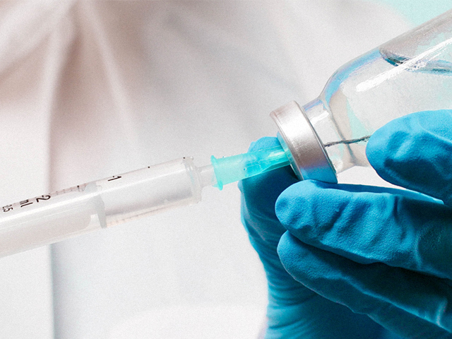 Covid: Virüs Risklerinin Gölgede Bıraktığı Aşı Komplikasyonları