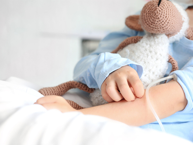 Solunum Sinsityal Virüsüne Karşı Aşının Bebeklerin Hastaneye Yatırılma Oranını %80 Oranında Düşürmesi